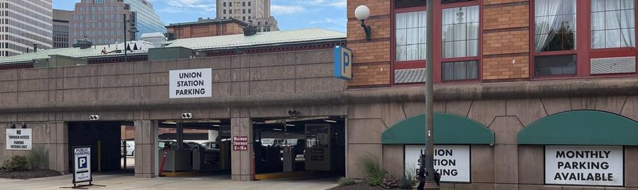 Entrance to the Union Station Plaza Garage on Memorial Boulevard
